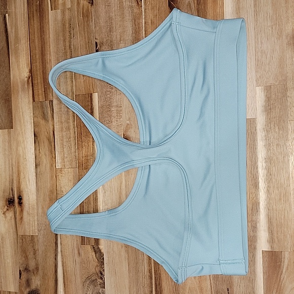 Nike Swoosh Dri-Fit Women's Small Sports Bra New w/out Tags! - Picture 3 of 3